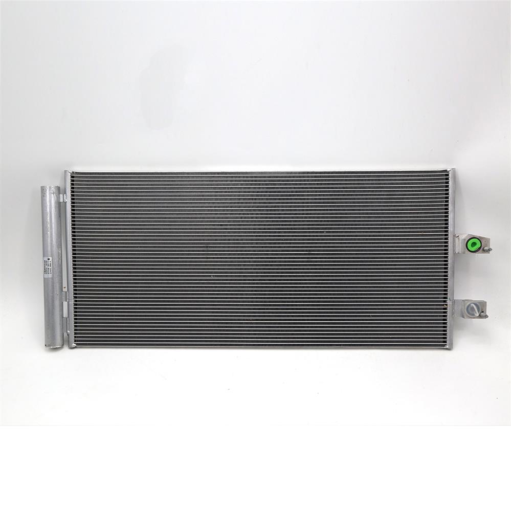 8010082900 GEELY Car Xing rui 2.0T oiriúntóir Comhdhlúthadán radaitheora