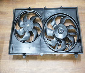 Tionól Dual Leictreach Radaitheora Fan OE 24350874 le haghaidh Chevrolet Captiva Baojun 530
